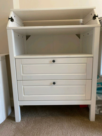 snap on baby changing table
